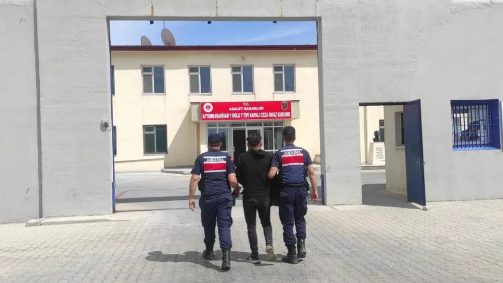 Afyonkarahisar'da Hapis Cezası Bulunan Şahıs Jandarma Tarafından Yakalandı