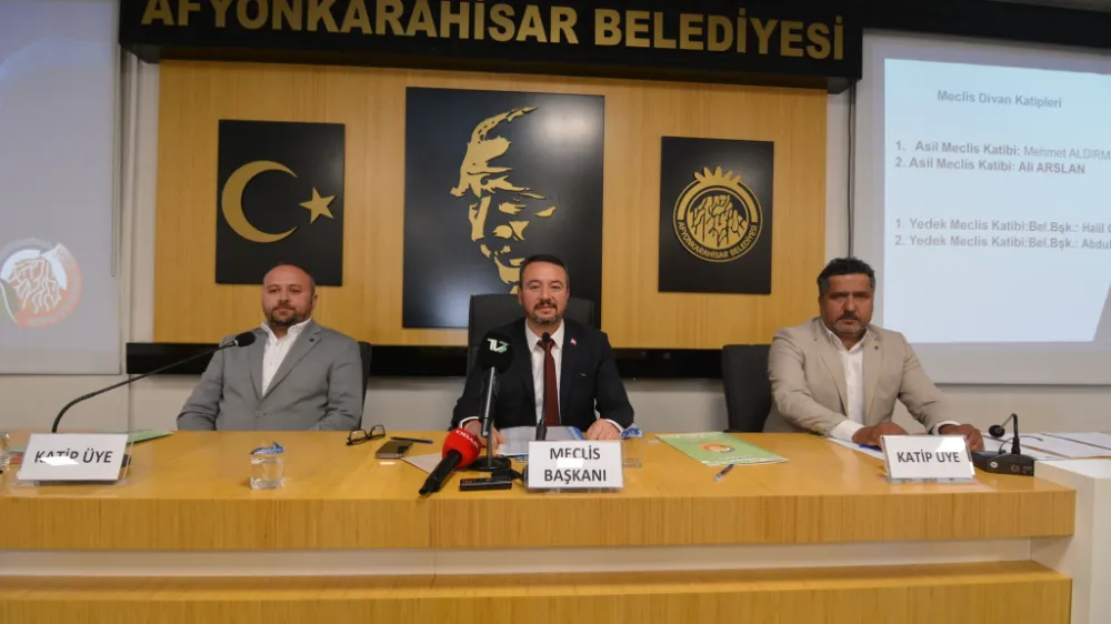 Sandıklı Belediye Başkanı Adnan Öztaş, Afyonkarahisar Çevre Hizmetleri Birliği Başkanı Seçildi